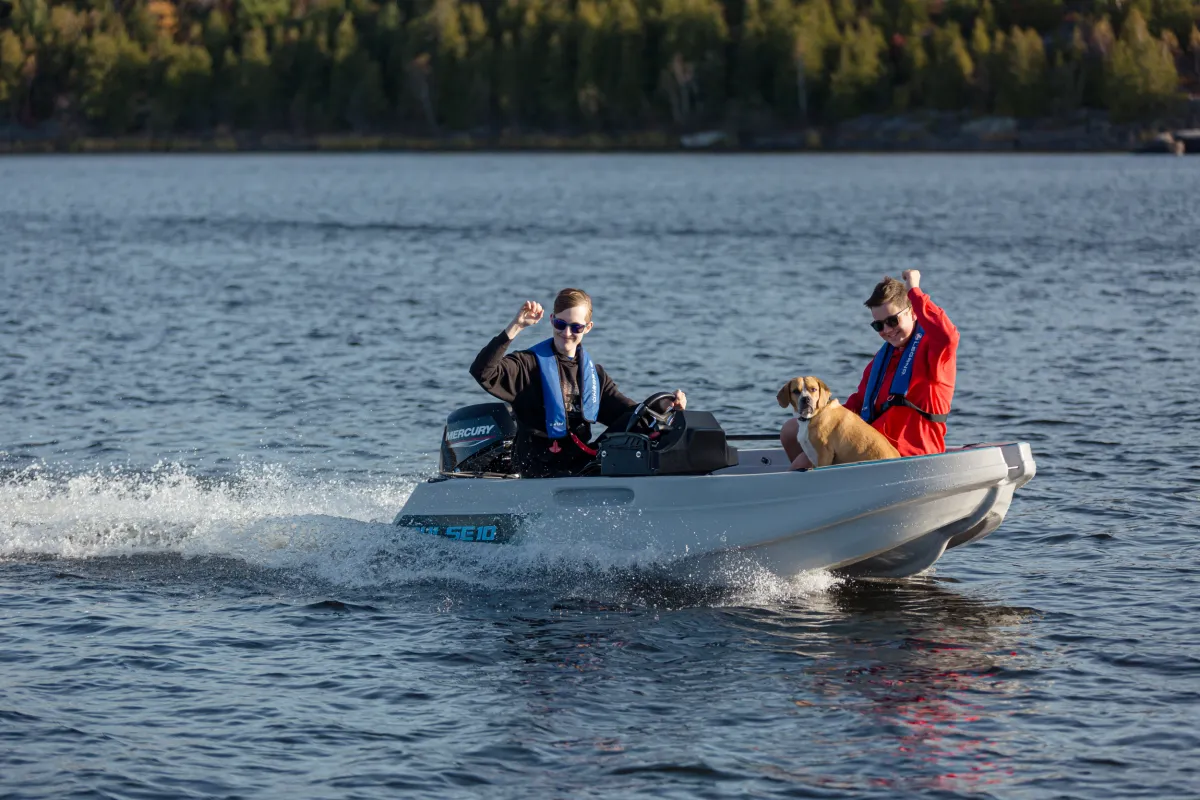 Pulse legend boats